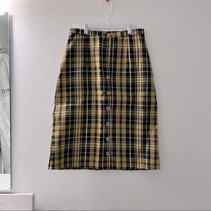 Plaid honey-colored skirt